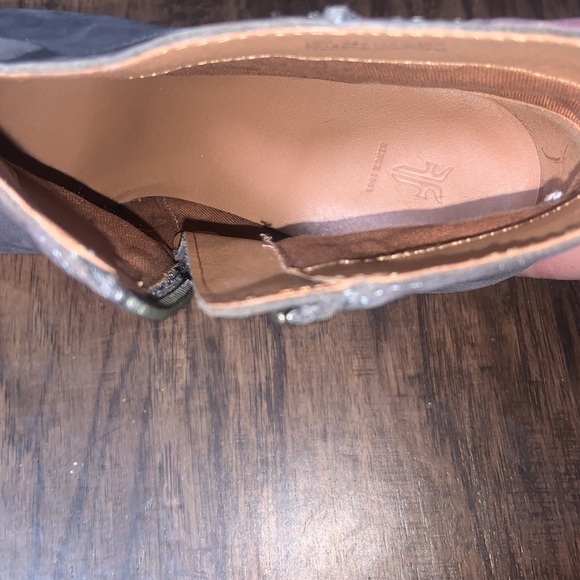 Brand new, just tried on. FRYE boots, womens size 10. - Picture 6 of 6